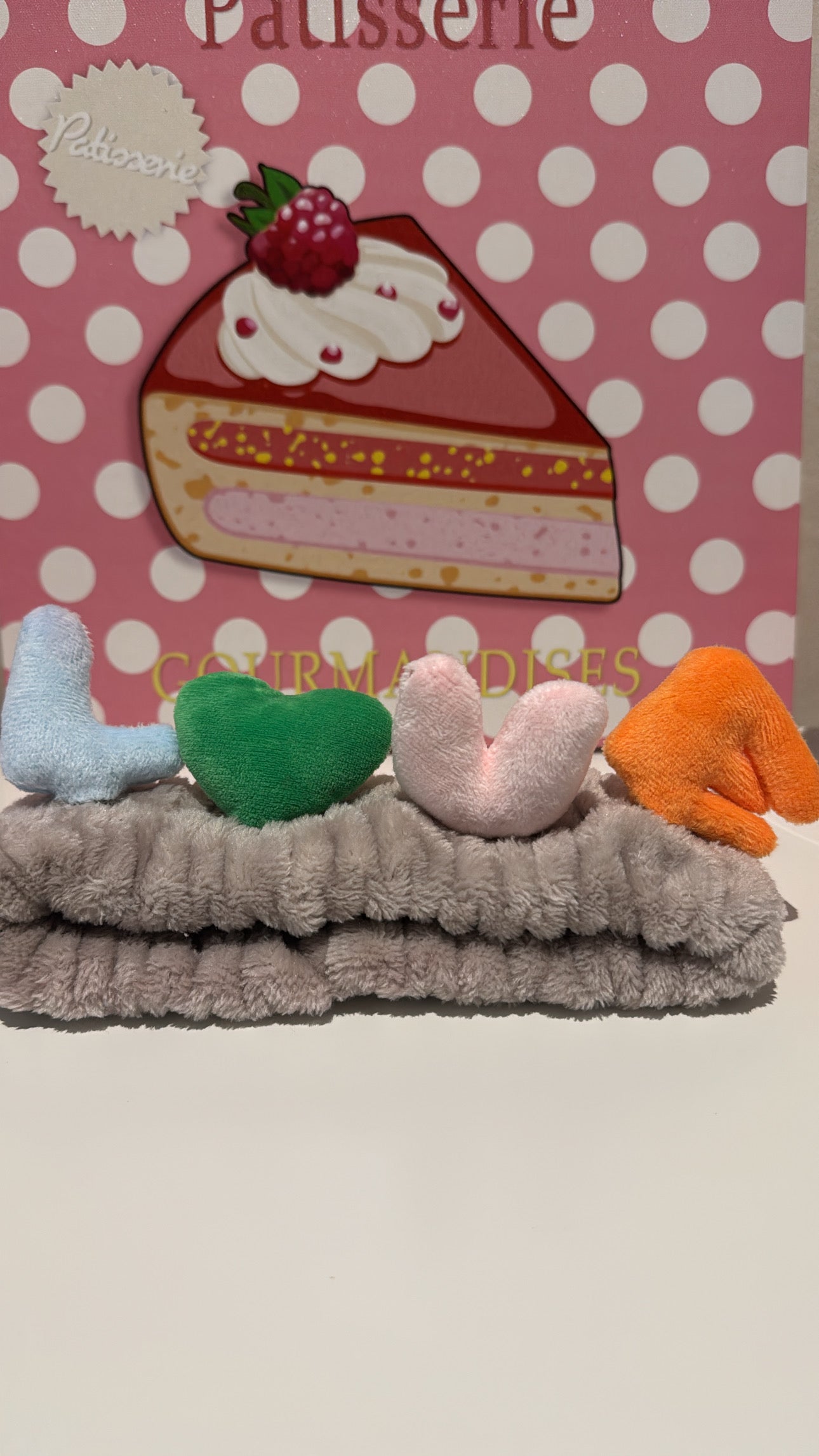 Fascia skincare scritta “LOVE” 🧸 tortora